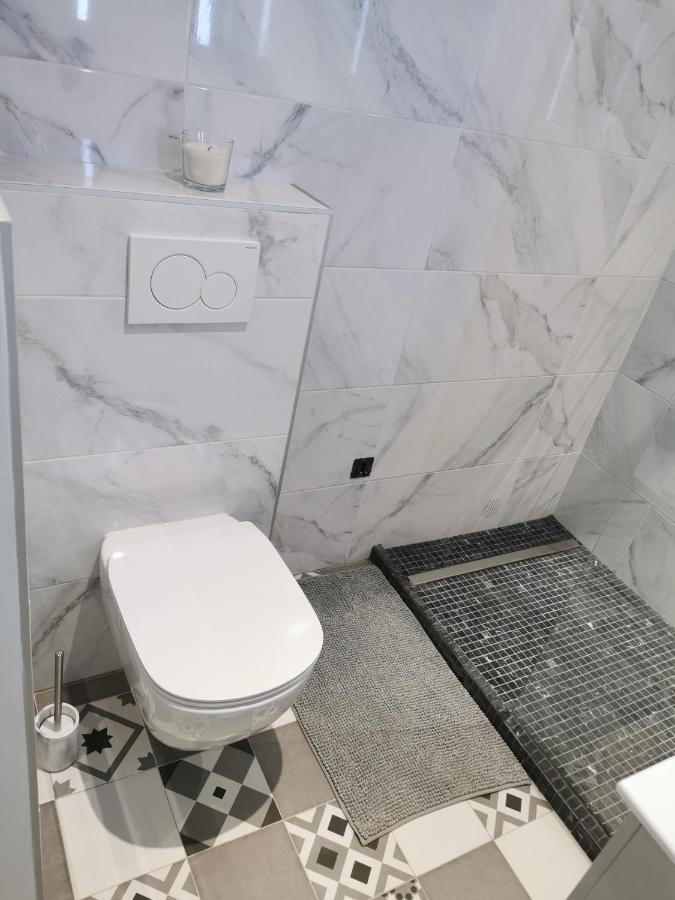 קאן Studio Suquet Balcony 1 Min Beach, 10 Min Palais & Croisette Works מראה חיצוני תמונה